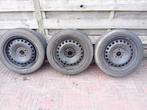 3 wielen velgen met goede pirelli banden 205-55-16, Auto-onderdelen, Banden en Velgen, Ophalen, Gebruikt, 16 inch, Banden en Velgen