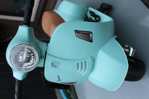Vespa baby mini scooter electrische kinderscooter oplaadbaar, Kinderen en Baby's, Speelgoed | Buiten | Accuvoertuigen, Gebruikt