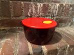 Tupperware magnetron kom, Huis en Inrichting, Keuken | Tupperware, Ophalen of Verzenden, Rood, Bak of Kom