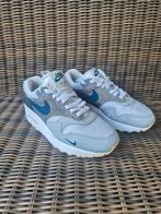 Nike Air Max 1 London - Maat 36 - (CV1639-001), Kleding | Dames, Schoenen, Nike, Ophalen of Verzenden, Grijs, Sneakers of Gympen
