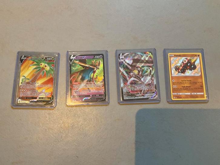 Pokémon set V + VMAX– Exeggutor, Zacian, Melmetal, Falinks, Hobby en Vrije tijd, Verzamelkaartspellen | Pokémon, Zo goed als nieuw