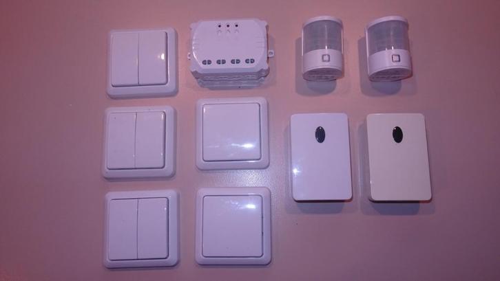 Diverse KlikAanKlikUit schakelmateriaal, Hobby en Vrije tijd, Elektronica-componenten, Zo goed als nieuw, Ophalen of Verzenden