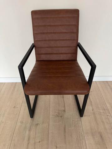 Set van 4 Industriële Stoelen beschikbaar voor biedingen