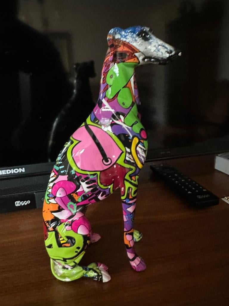 street a  graffiti hond windhond whippet hazewindhond, Ophalen of Verzenden