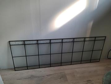 Mooi glas in lood beschikbaar voor biedingen