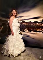 Gedragen Trouwjurk - Maat 38, Ophalen of Verzenden, Gedragen, Trouwjurk