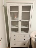 Ikea HEMNES witte vitrinekast, Huis en Inrichting, Kasten | Vitrinekasten, Ophalen, Gebruikt, 50 tot 100 cm, 150 tot 200 cm