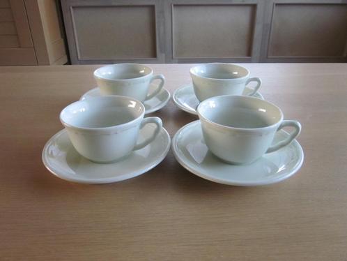 Apilco 4 Ofwhite kop D10cm H6cm schotels D16,5cm, Huis en Inrichting, Keuken | Servies, Zo goed als nieuw, Kop(pen) en/of Schotel(s)