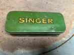 Vintage Singer Naaimachine Blikken Doos Groen/Geel Patina Ch, Ophalen
