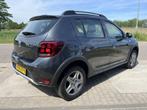 Dacia Sandero 0.9 TCe SL Stepway / Airco / PDC. Achter / Nav, Auto's, Voorwielaandrijving, 898 cc, Stof, Met garantie (alle)