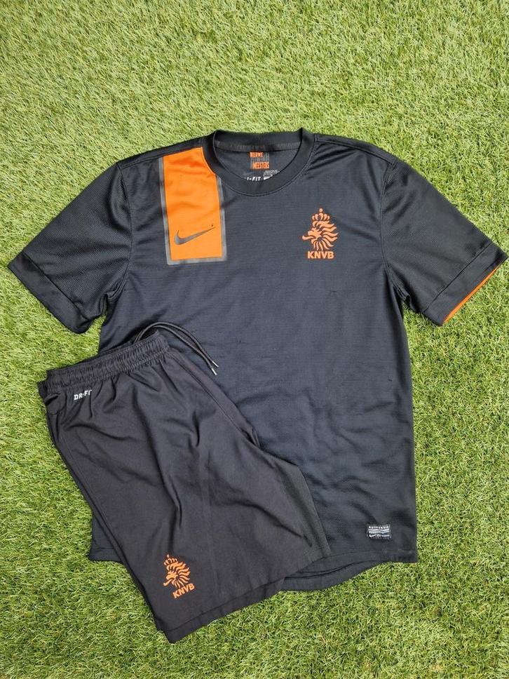 Nederlands elftal shirt KNVB 2012 Oranje EK voetbalshirt L, Kleding | Heren, Sportkleding, Gedragen, Voetbal, Maat 52/54 (L), Oranje