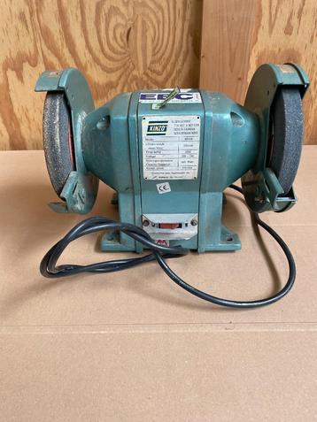 Slijpmachine beschikbaar voor biedingen