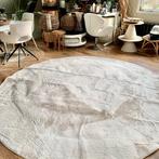 Cream de luxe  -  xxxl vloerkleed - fotoshoot, Ophalen, Rond, 200 cm of meer, Zo goed als nieuw