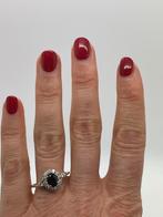 Z939 Prachtige zilveren entourage ring goudkleur maat 21, 20 of groter, Ophalen of Verzenden, X, Met edelsteen