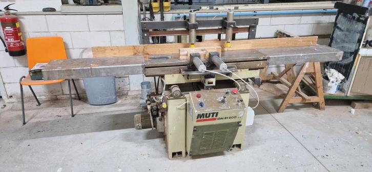 MUTI OM B1 ECO S1 Gatensteekmachine, Zakelijke goederen, Machines en Bouw | Houtbewerking, Ophalen
