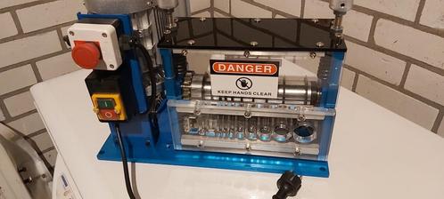 Kabelpelmachine 230 V, Doe-het-zelf en Verbouw, Elektra en Kabels, Nieuw, Kabel of Snoer, Ophalen