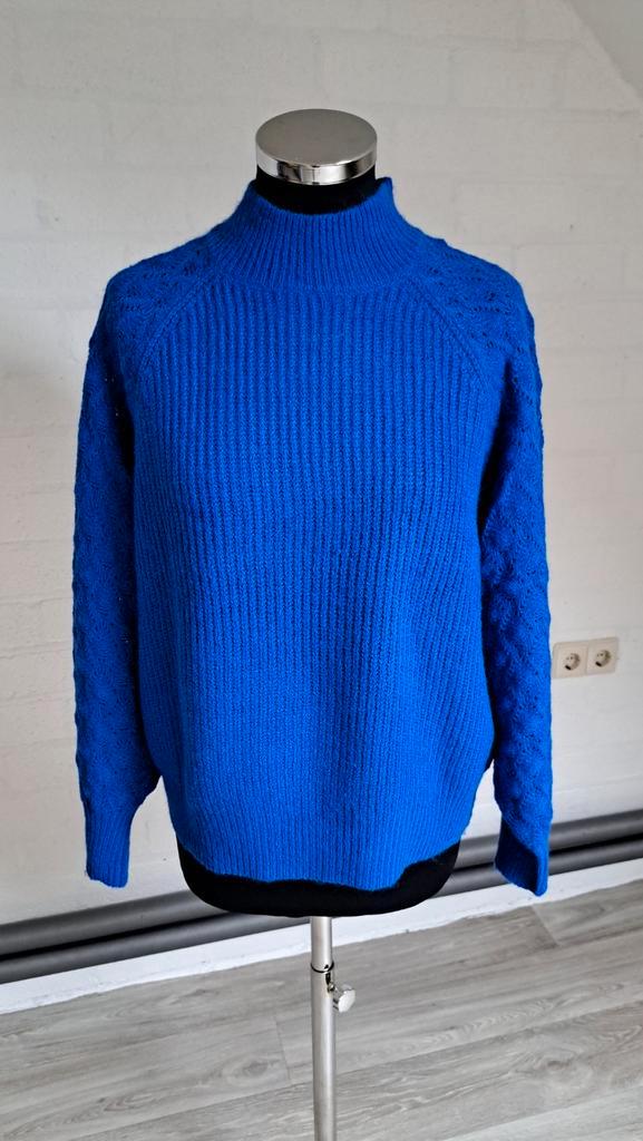 Kobalt blauwe trui maat M., Kleding | Dames, Truien en Vesten, Zo goed als nieuw, Blauw, Ophalen of Verzenden
