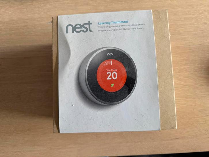 Nest Thermostaat - Slimme Thermostaat en Gateway, Doe-het-zelf en Verbouw, Thermostaten, Zo goed als nieuw, Slimme thermostaat