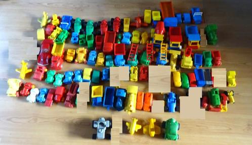 Vinyl / rubber / plastic auto’s. Diverse merken, 88 stuks., Hobby en Vrije tijd, Modelauto's | Overige schalen, Gebruikt, Auto