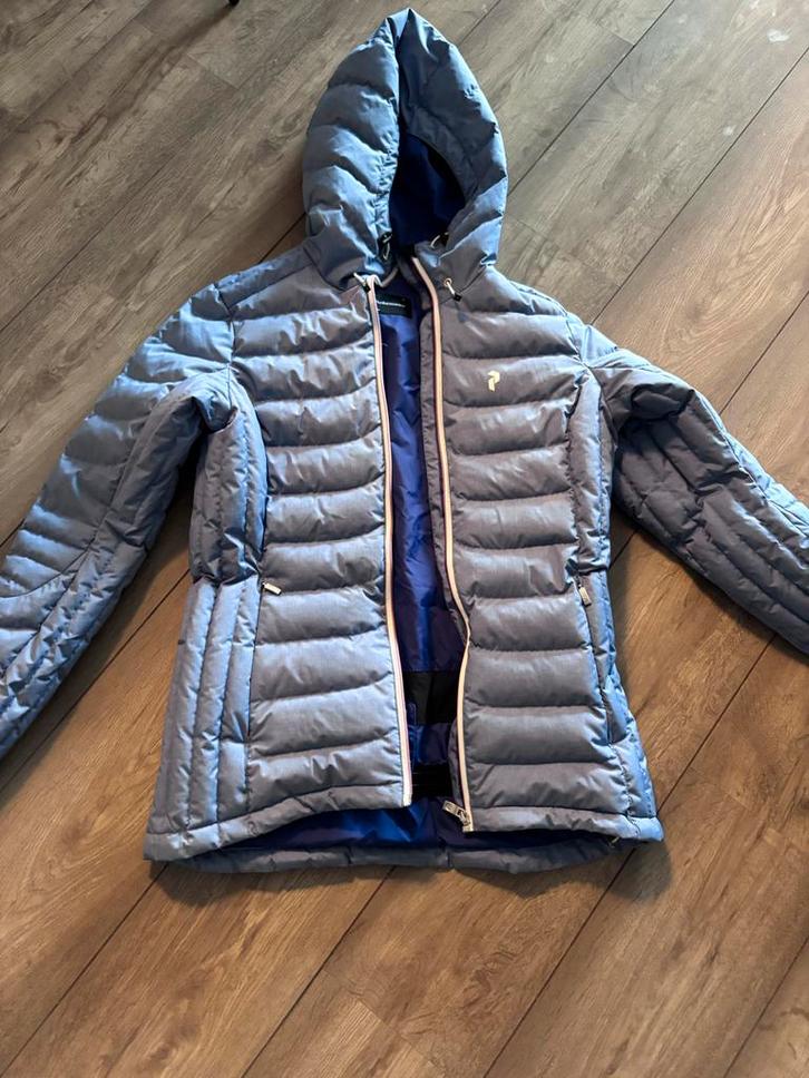 Peak Performance Ski Jas - Maat M - Lavendel Paars, Kleding | Dames, Wintersportkleding, Zo goed als nieuw, Maat 38/40 (M), Ophalen of Verzenden