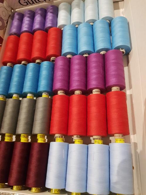 Grote partij merkgaren o.a Gutermann Alterfils enz, Hobby en Vrije tijd, Naaien en Fournituren, Nieuw, Garen of Naald(en), Ophalen of Verzenden