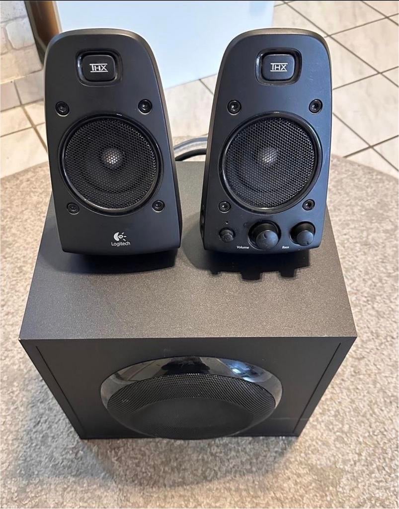 Logitech z623 luidsprekers, nette staat., Computers en Software, Pc speakers, Ophalen of Verzenden, Zo goed als nieuw, Audiokanaal 2.1
