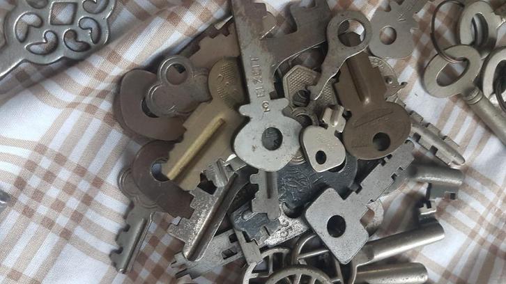 Losse Zeldzame antieke Fietssleutels, ook Union / Batavus €3, Antiek en Kunst, Antiek | Gereedschap en Instrumenten, Ophalen of Verzenden