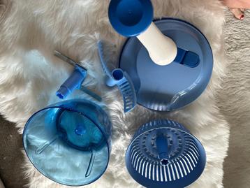 Tupperware groentesnijder beschikbaar voor biedingen