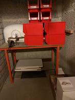 Werktafel / gereedschapstafel, Ophalen of Verzenden, Zo goed als nieuw