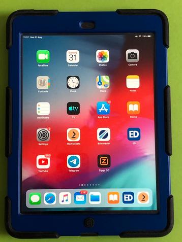 Apple iPad Air 16GB met Survivor Hoes blauw beschikbaar voor biedingen