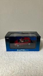 VW golf 5 rood 1:43, Ophalen of Verzenden, Zo goed als nieuw, Auto, Overige merken
