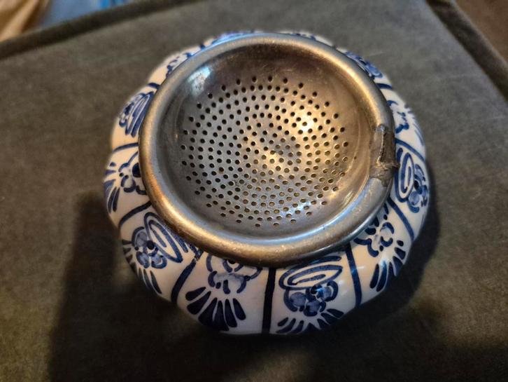 Delfts Blauw Thee Zeef, Antiek en Kunst, Antiek | Keramiek en Aardewerk, Ophalen