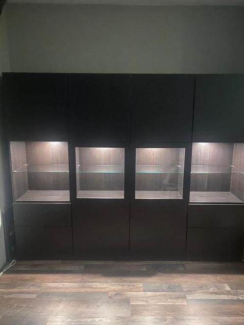 Opbergmeubel met licht, Huis en Inrichting, Kasten | Wandmeubels, Gebruikt, 150 tot 200 cm, 200 tot 250 cm, 25 tot 50 cm, Met deur(en)
