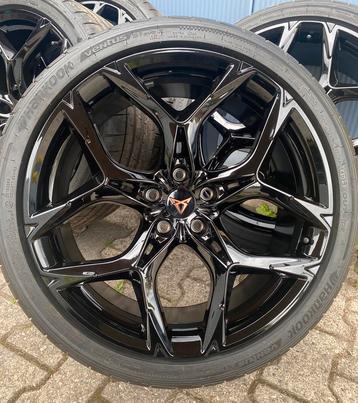 NIEUW 20” Originele Cupra Formentor Velgen + Zomerbanden beschikbaar voor biedingen