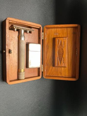 Vintage Gillette Scheermes "Big Fellow" met  Doos beschikbaar voor biedingen