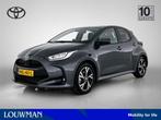 Toyota Yaris 1.5 Hybrid 115 Dynamic Limited (bj 2025), 12 maanden, Gebruikt, 1490 cc, Bedrijf
