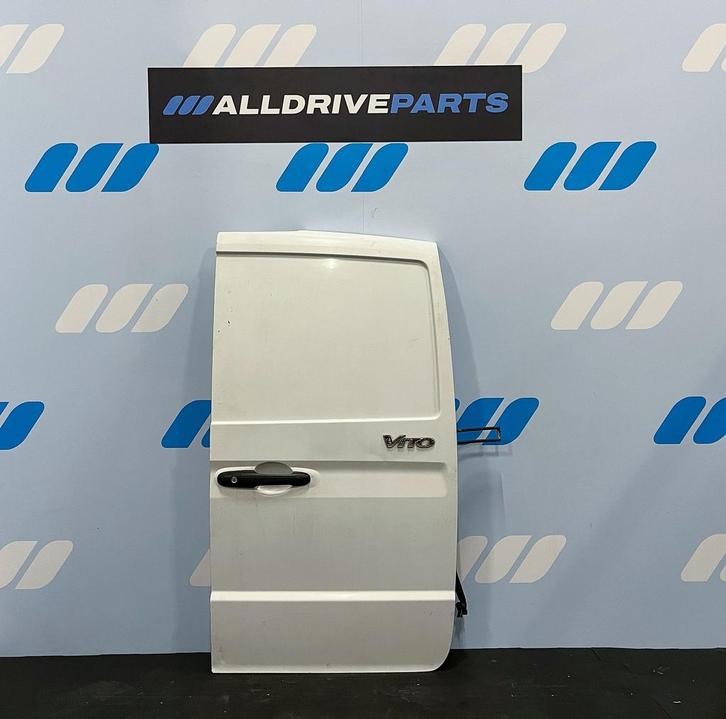 Mercedes Benz Vito W639 Achterdeur rechts wit A6397400102, Auto-onderdelen, Carrosserie en Plaatwerk, Deur, Achter, Rechts, Gebruikt