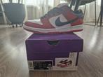 Dunk low sb "Chicago" (2024 - restock) 40,5, Overige kleuren, Verzenden, Nike dunk low, Sneakers of Gympen