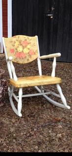 Schommelstoel met kunststof bekleding zweeds design, Huis en Inrichting, Fauteuils, Ophalen, Gebruikt, Hout, Retro