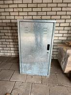 Zadelkast, Dieren en Toebehoren