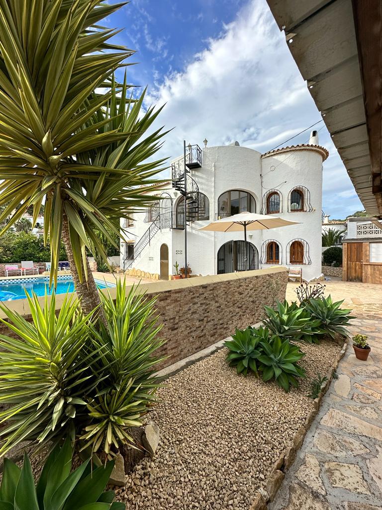 Villa Quiero Verte + fantastisch zwembad in Benissa Costa,, Vakantie, 8 personen, 4 of meer slaapkamers, Costa Blanca, Eigenaar