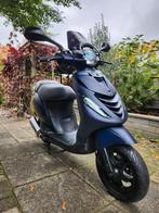 Piaggio Zip BROM 2017 7000km! (Geel kenteken scooter), Ophalen, Zo goed als nieuw, Benzine