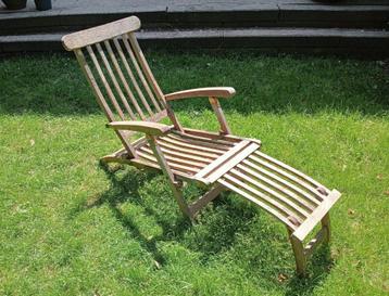 Teak houten tuinstoel beschikbaar voor biedingen
