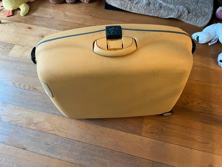 Samsonite Koffer - Geel, Sieraden, Tassen en Uiterlijk, Koffers, Gebruikt, Hard kunststof, 50 tot 60 cm, 35 tot 45 cm, Slot, Ophalen