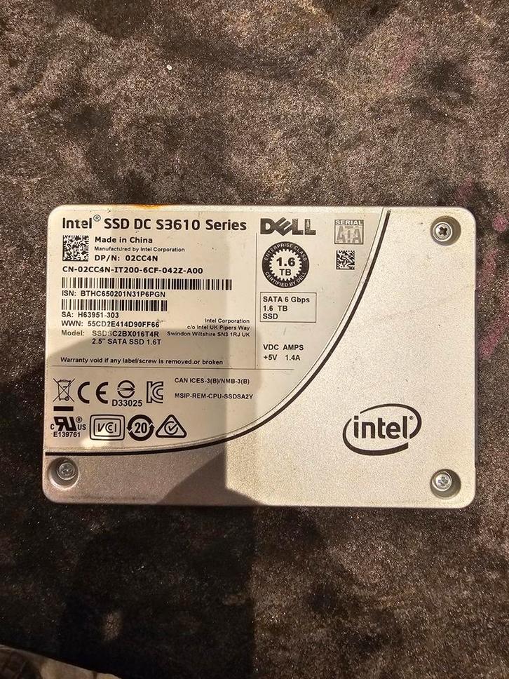 Intel 1.6TB SSD SATA - Interne Harde Schijf, Computers en Software, Harde schijven, Gebruikt, Desktop, Intern, SSD, SATA, Ophalen of Verzenden