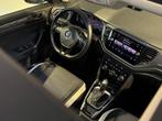 Volkswagen T-Roc 1.5 TSI Sport 150 PK IQ.DRIVE |PANO|VIRTUAL, Huisgarantie, 4 cilinders, Leder en Stof, Zwart