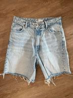 Denim short Bershka maat 38, Ophalen of Verzenden, Zo goed als nieuw, Blauw, W30 - W32 (confectie 38/40)