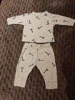 Grijze pyjama 'hamer' - maat 62 - Prénatal, Kinderen en Baby's, Babykleding | Maat 62, Gebruikt, Ophalen of Verzenden, Jongetje