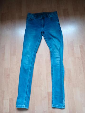 Super skinny jeans maat 176 beschikbaar voor biedingen
