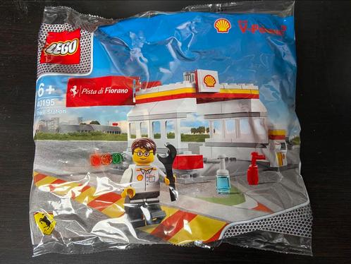Shell Ferrari lego set 40195 Pista di Fiorano. €15,00, Kinderen en Baby's, Speelgoed | Duplo en Lego, Nieuw, Lego, Complete set